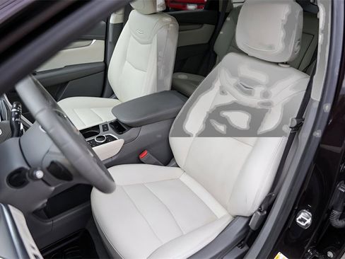 Used 2021 Cadillac XT5 Premium Luxury image 9