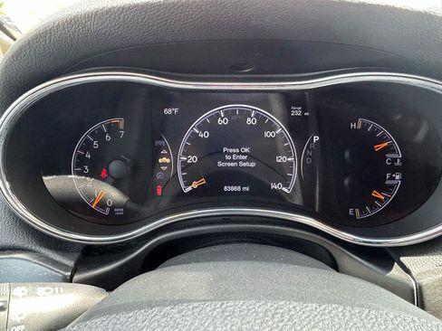 Used 2018 Jeep Grand Cherokee Laredo AWD/4WD image 21