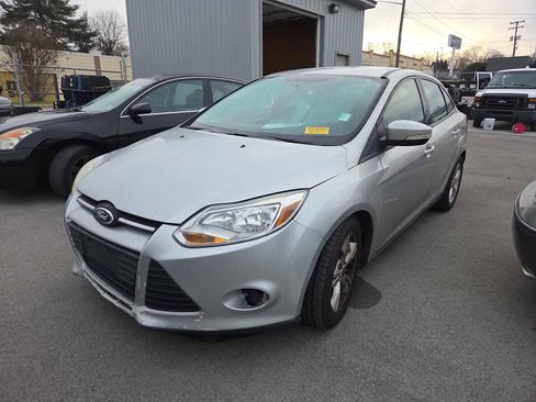 Used 2014 Ford Focus SE image 8