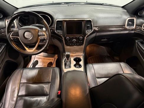Used 2017 Jeep Grand Cherokee Overland AWD/4WD image 37