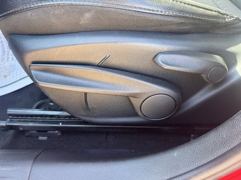 Used 2019 Jeep Compass Latitude w/ Cold Weather Group image 10