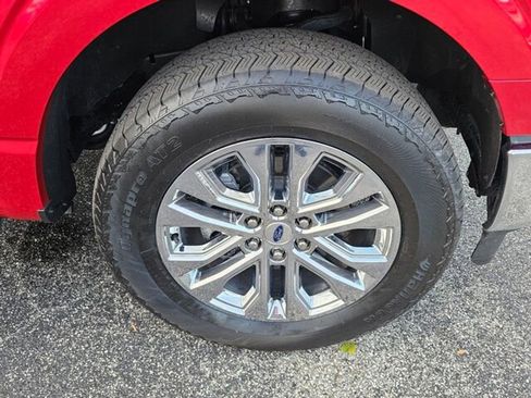 Used 2025 Ford F150 Lariat w/ Equipment Group 501A Mid image 15