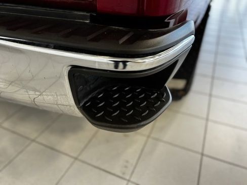 Used 2018 Chevrolet Silverado 1500 LT w/ All Star Edition image 35