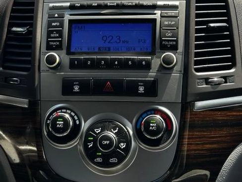 Used 2012 Hyundai Santa Fe GLS AWD/4WD image 32