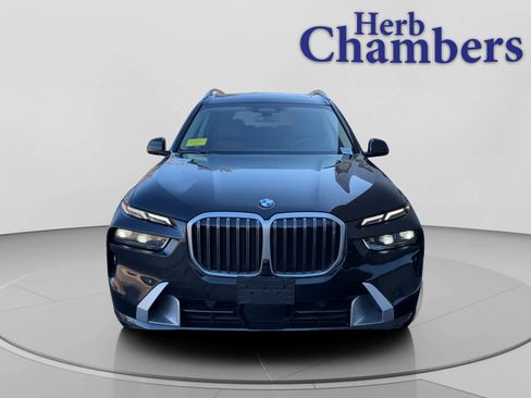 Used 2023 BMW X7 xDrive40i AWD/4WD image 2