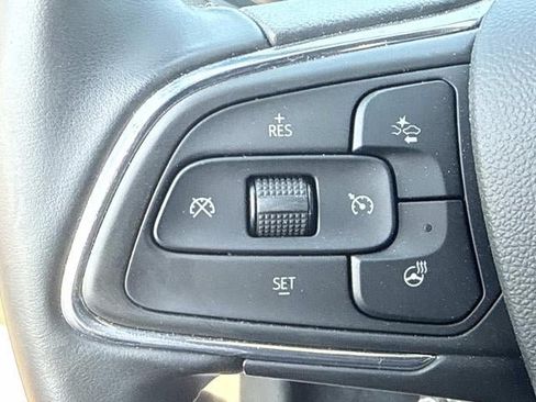 Used 2026 Buick Envista Sport Touring w/ Studio Series FWD image 27