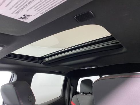 Certified 2023 Chevrolet Colorado Z71 w/ Z71 Convenience Package 2 image 22