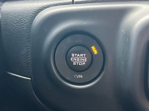 Used 2021 Jeep Gladiator Mojave image 22