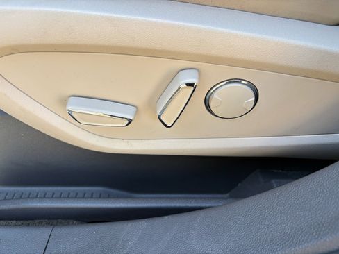 Used 2018 Lincoln MKX Select w/ Select Plus Package image 12