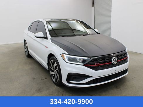 Used 2020 Volkswagen Jetta GLI image 5