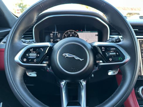 Used 2026 Jaguar F-PACE R-Dynamic S image 26