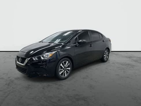 Used 2021 Nissan Versa SV FWD image 8