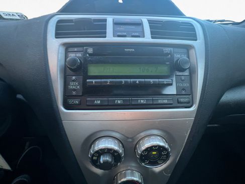 Used 2008 Toyota Yaris Sedan image 15