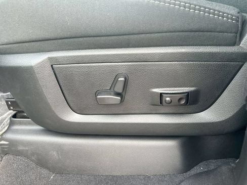 New 2026 RAM 2500 Big Horn AWD/4WD image 14