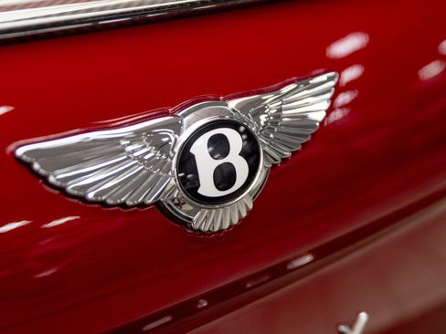 Certified 2024 Bentley Flying Spur S V8 AWD/4WD image 41