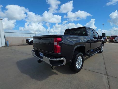 Used 2024 Chevrolet Silverado 2500 LT w/ Texas Edition AWD/4WD image 8