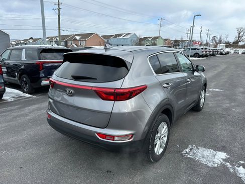 Used 2018 Kia Sportage LX image 5