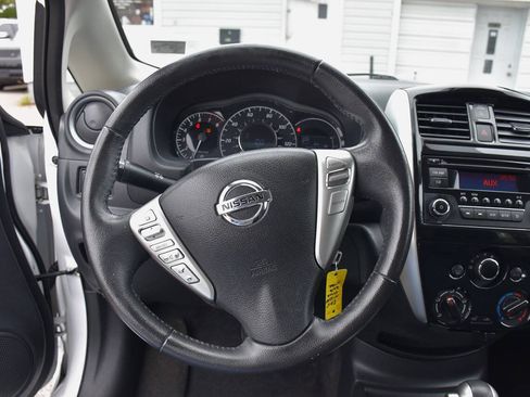 Used 2015 Nissan Versa Note SV FWD image 17