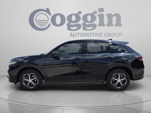 Certified 2023 Honda HR-V EX-L image 3