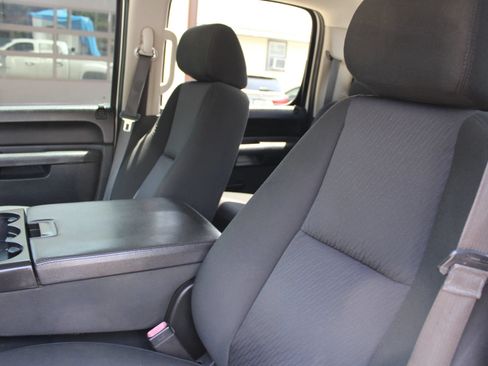 Used 2013 GMC Sierra 1500 SLE w/ Power Tech Package AWD/4WD image 16