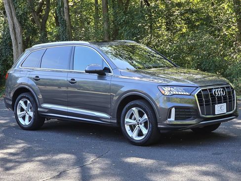Used 2023 Audi Q7 2.0T Premium Plus w/ Premium Plus Package AWD/4WD image 8