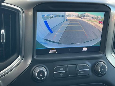 Used 2022 Chevrolet Silverado 2500 LT w/ Convenience Package AWD/4WD image 15