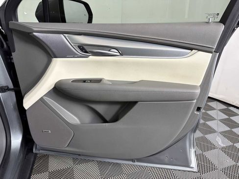 Used 2024 Cadillac XT5 Premium Luxury w/ Technology Package image 12