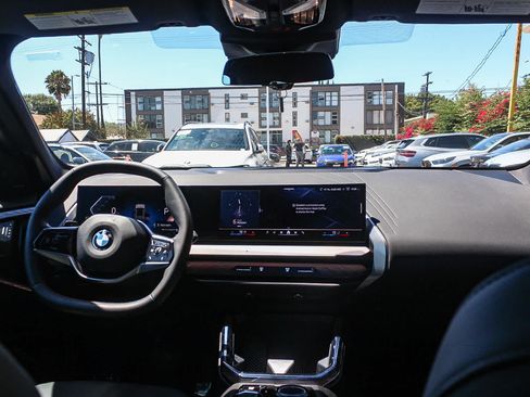 Used 2026 BMW X3 xDrive30i w/ Convenience Package AWD/4WD image 12
