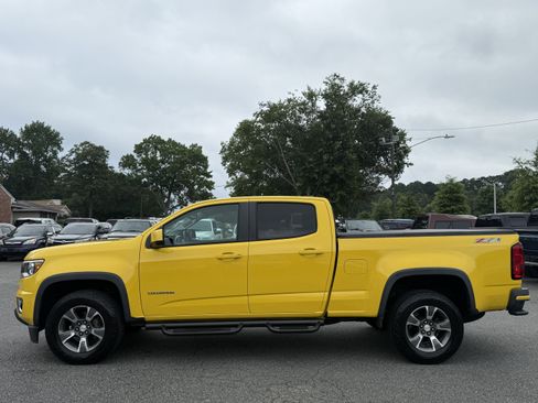 Used 2015 Chevrolet Colorado Z71 w/ Trail Boss Edition image 9