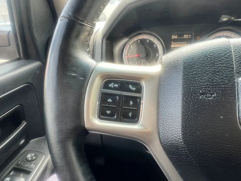 Used 2017 RAM 1500 Express AWD/4WD image 19