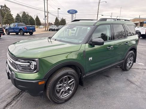Used 2025 Ford Bronco Sport Big Bend w/ Convenience Package image 2