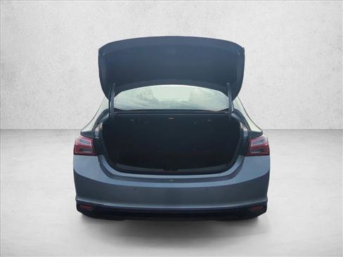 Used 2024 Chevrolet Malibu LT image 6