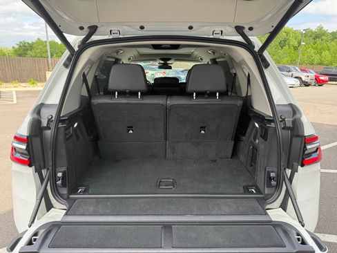 Used 2024 BMW X7 xDrive40i AWD/4WD image 19
