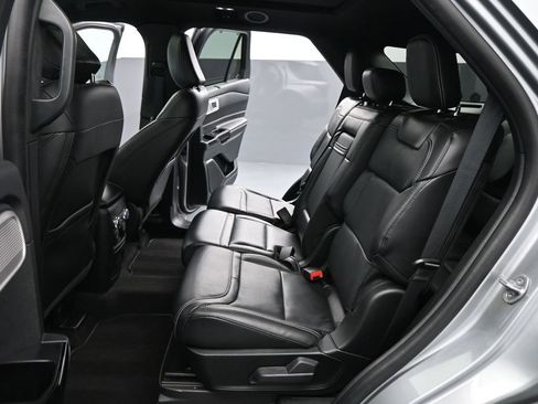 Certified 2022 Ford Explorer ST w/ Equipment Group 401A image 20