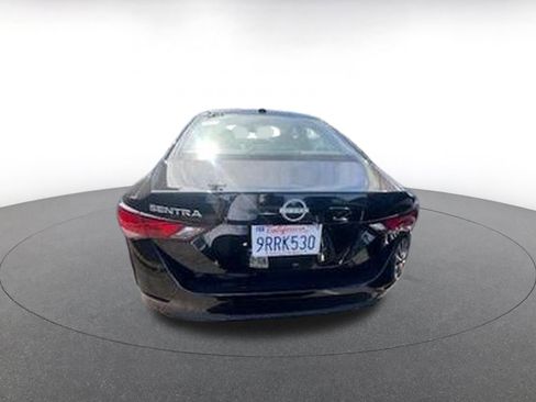 Used 2025 Nissan Sentra SV image 6