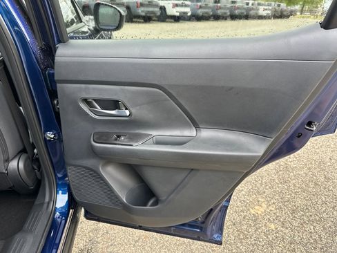 New 2026 Nissan Kicks SV image 14