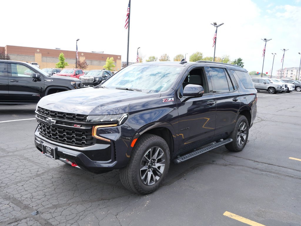 Used 2023 Chevrolet Tahoe Z71 w/ Z71 Off-Road Package AWD/4WD image 9