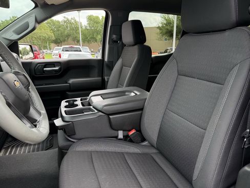 Certified 2024 Chevrolet Silverado 1500 Custom image 21