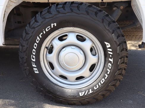 Used 2017 Ford F150 XL w/ XL Power Equipment Group AWD/4WD image 41