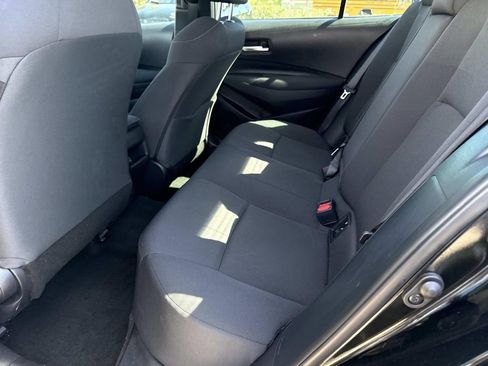 Used 2021 Toyota Corolla LE w/ LE Convenience Package image 13