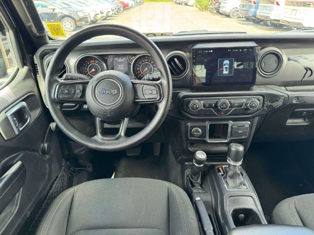 Used 2021 Jeep Wrangler Unlimited Sport AWD/4WD image 18