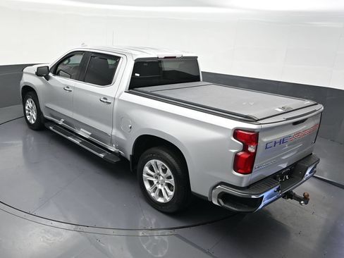 Used 2022 Chevrolet Silverado 1500 LTZ RWD image 21