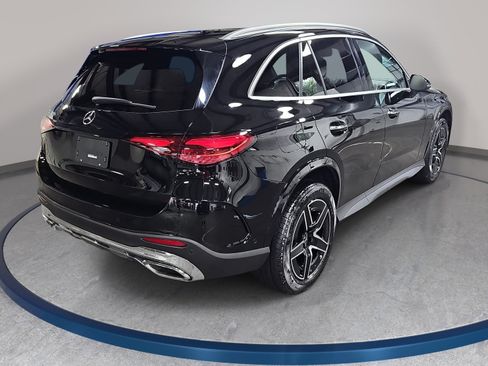 Used 2026 Mercedes-Benz GLC 300 image 6