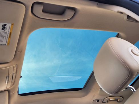 Used 2020 Mercedes-Benz GLC 300 GLC 300 image 23