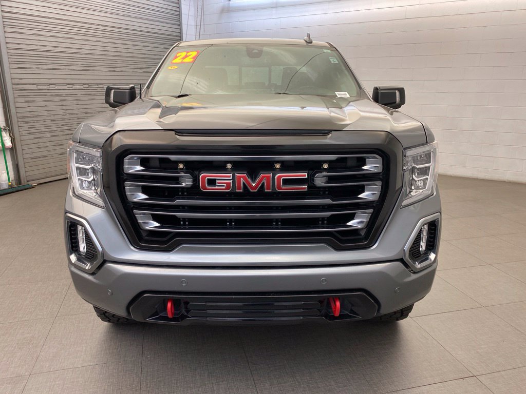 Used 2022 GMC Sierra 1500 AT4 w/ AT4 Premium Package AWD/4WD image 3