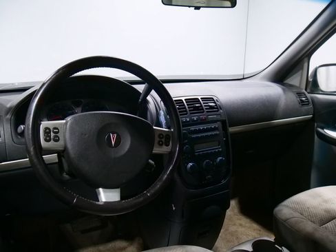 Used 2006 Pontiac Montana SV6 w/ Convenience Package image 3