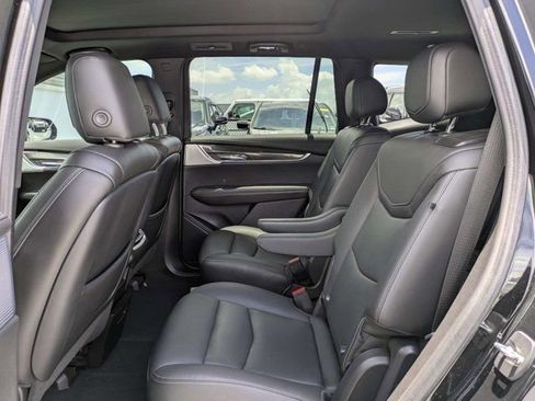 Used 2023 Cadillac XT6 Sport AWD/4WD image 14