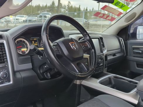 Used 2017 RAM 3500 Big Horn w/ Sport Appearance Group image 11