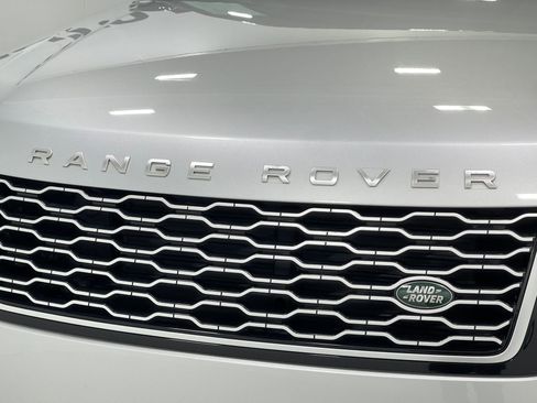 Used 2018 Land Rover Range Rover HSE image 39