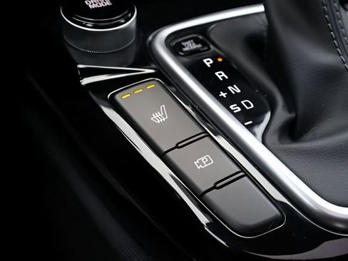 Used 2024 Kia Seltos EX image 25